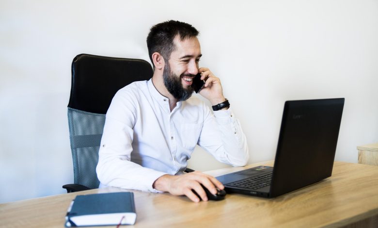 Yönetici koltuğu ve çalışma sandalyesi karşılaştırması