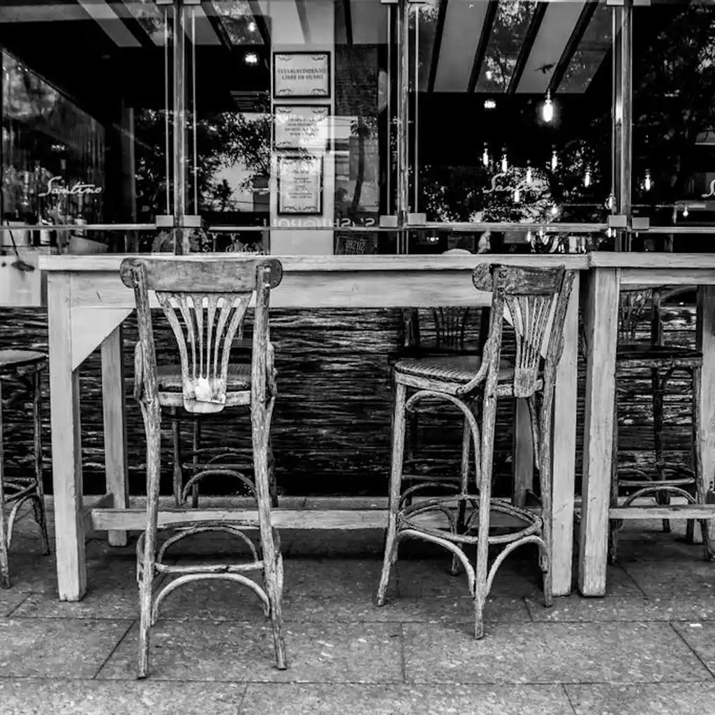 Mat siyah toz boyalı endüstriyel metal masa ayağı, modern kafeterya ve restoranlar için sağlam çelik ayak modeli